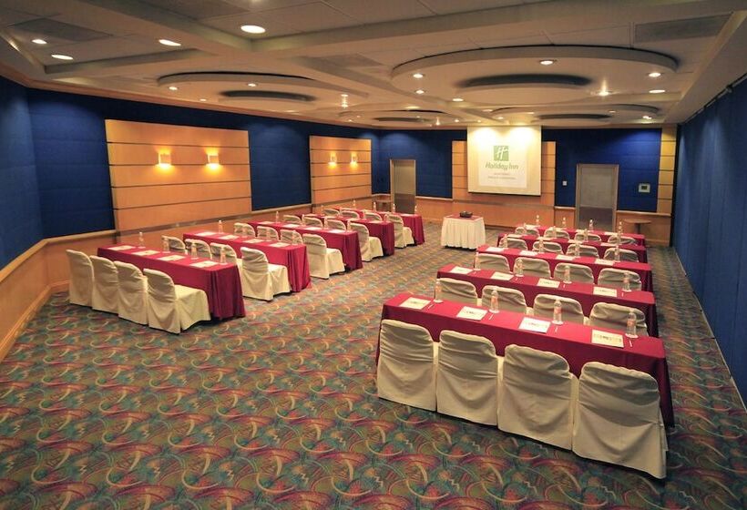 Hotel Holiday Inn Monterrey Parque Fundidora, An Ihg