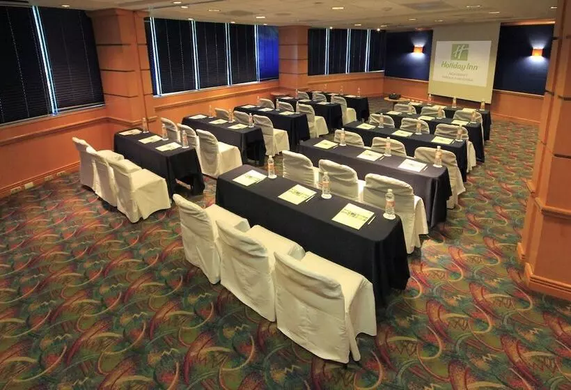 Отель Holiday Inn Monterrey Parque Fundidora, An Ihg