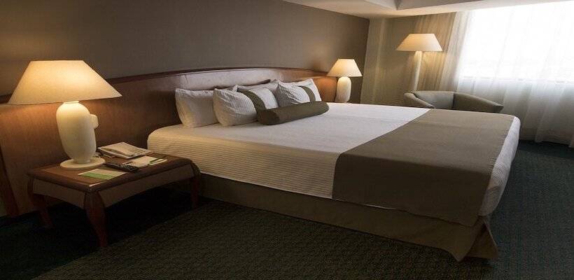 בית מלון כפרי Misión Toreo Centro De Convenciones