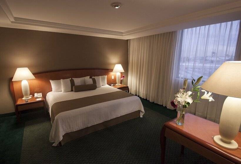 בית מלון כפרי Misión Toreo Centro De Convenciones