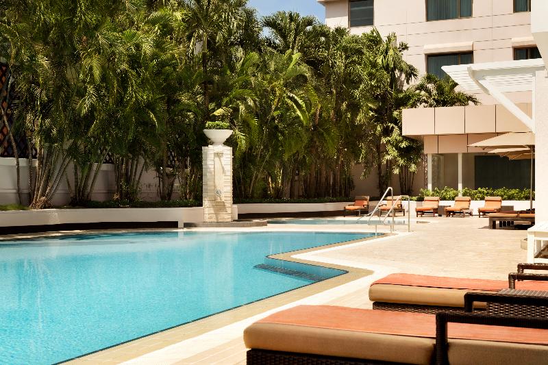 فندق Sule Shangrila, Yangon