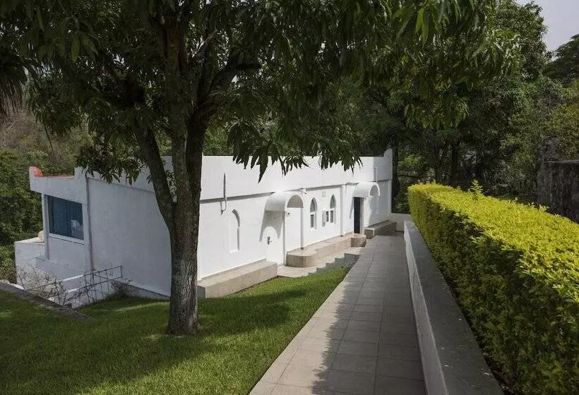 호텔 Villa Bejar Tequesquitengo