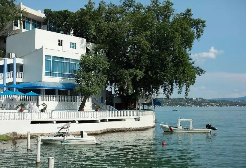 호텔 Villa Bejar Tequesquitengo