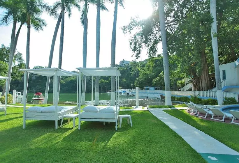 호텔 Villa Bejar Tequesquitengo