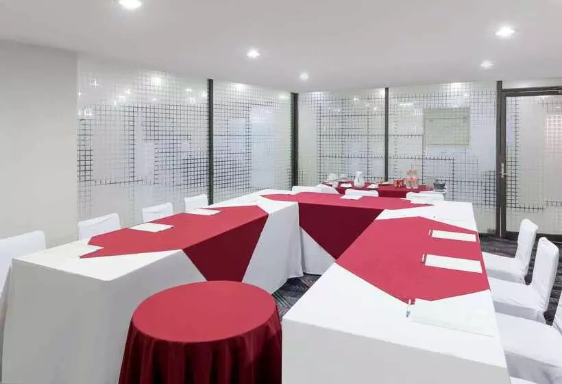 호텔 Wyndham Executivo Culiacan