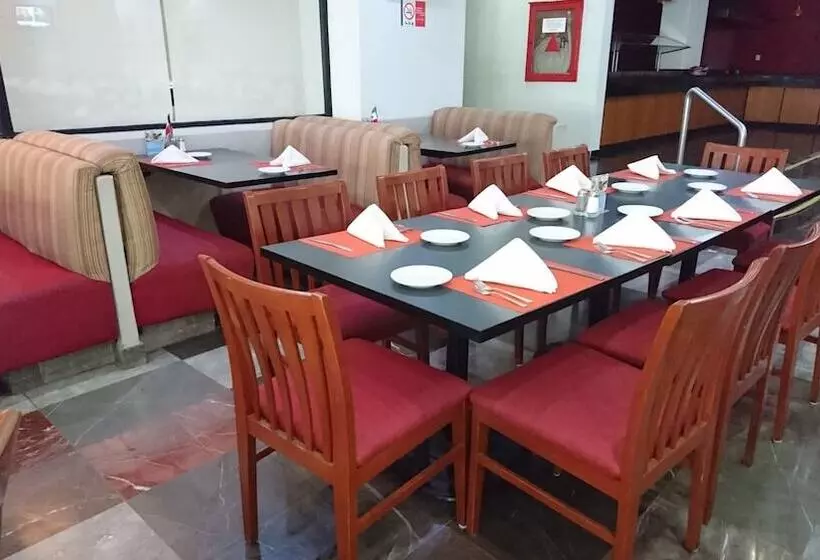 호텔 Wyndham Executivo Culiacan