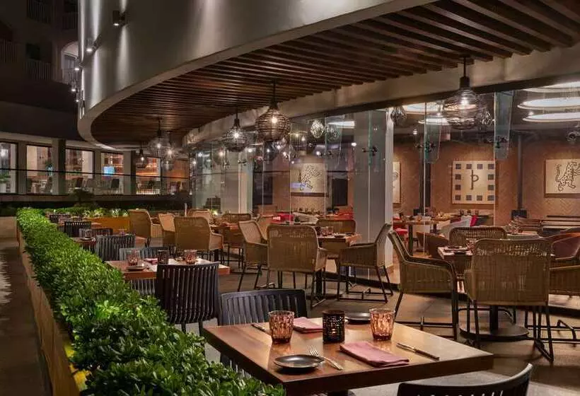 リゾートホテル Hilton Cancun Mar Caribe