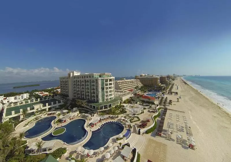 Resort Sandos Cancun All Inclusive