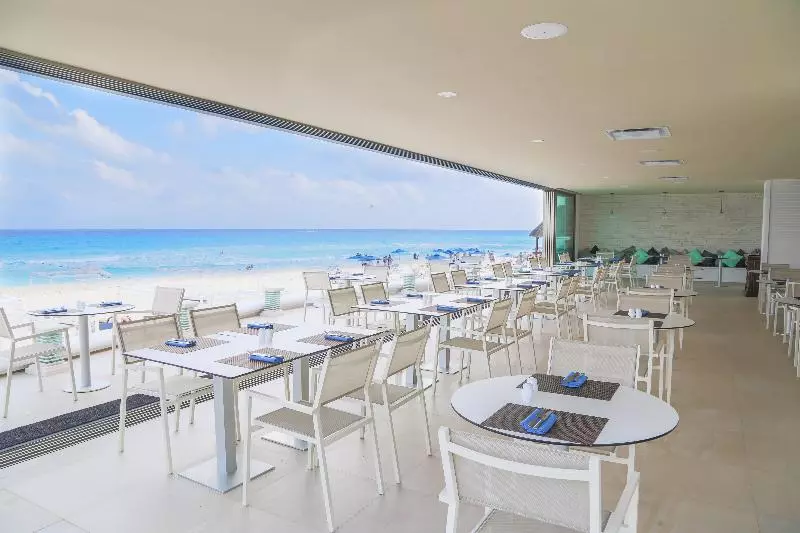 Resort Sandos Cancun All Inclusive