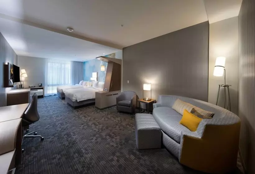 Courtyard By Marriott Russellville