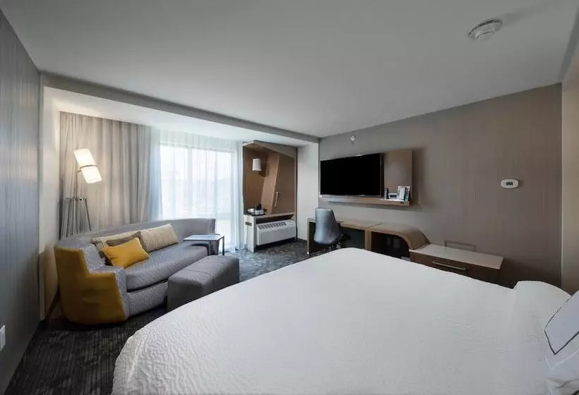 Courtyard By Marriott Russellville