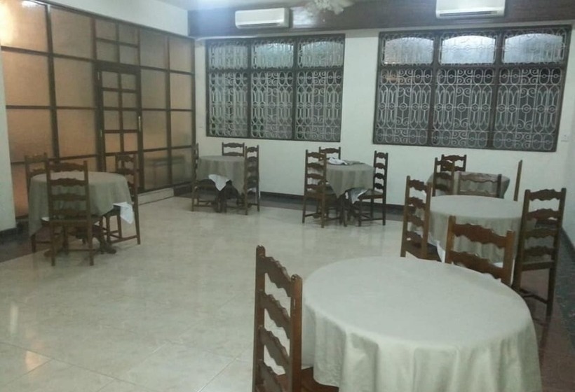 تختخواب و صبحانه Executive