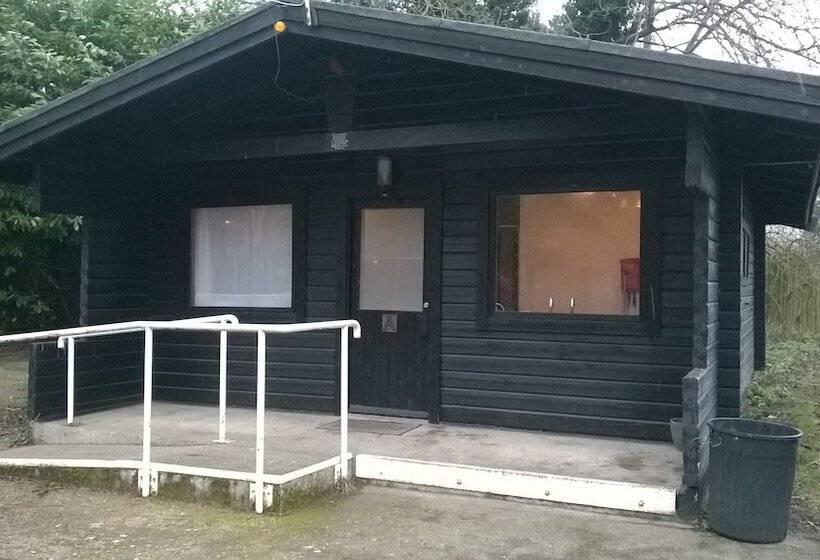 Broxbourne Riverside Chalets