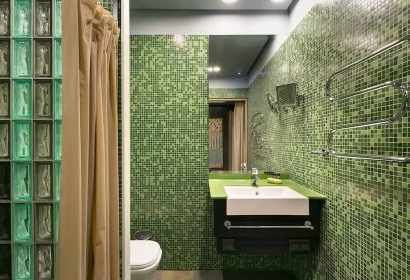 Garden Embassy Hotel Moscow