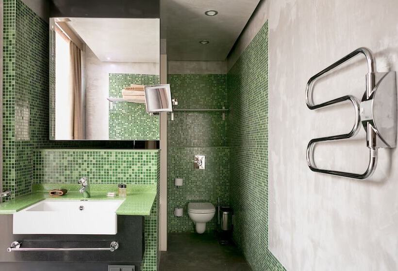 Garden Embassy Hotel Moscow