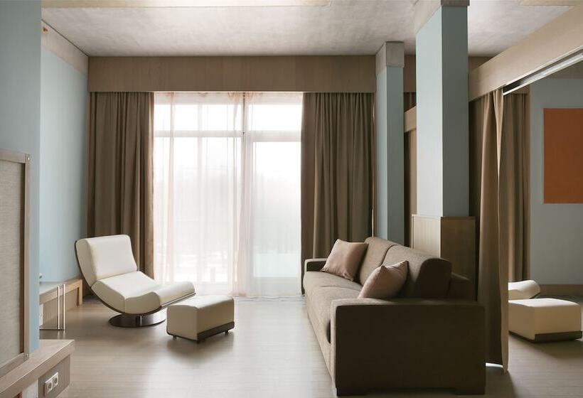 Garden Embassy Hotel Moscow