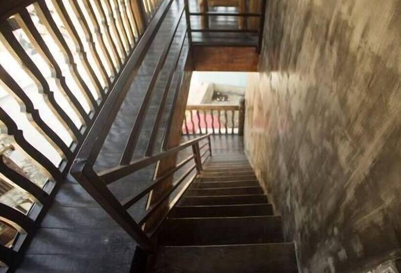 هتل Dielianhua Vega Inn Zhangjiajie