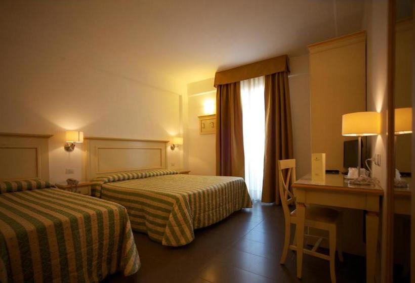 酒店 Stella Marina