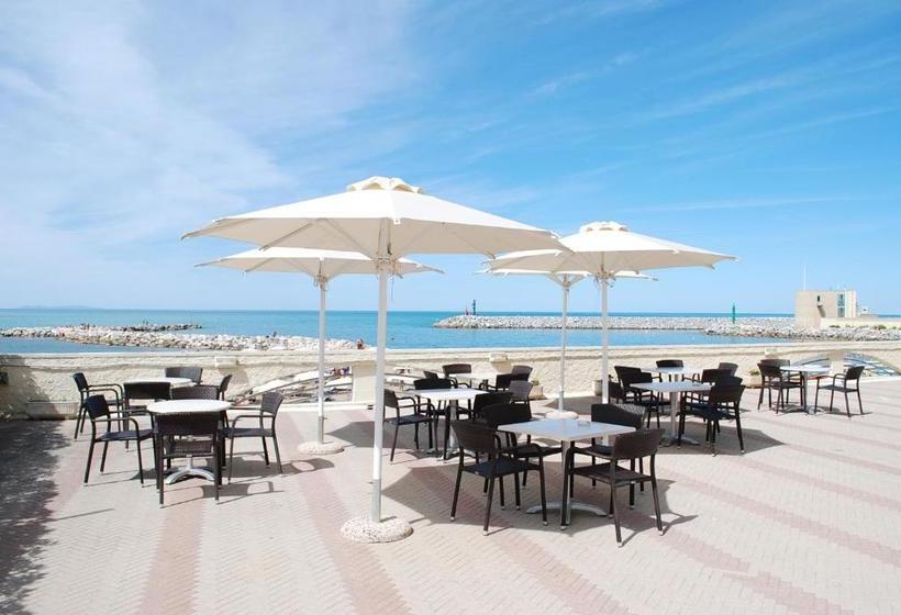 酒店 Stella Marina