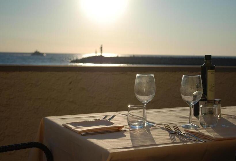 酒店 Stella Marina