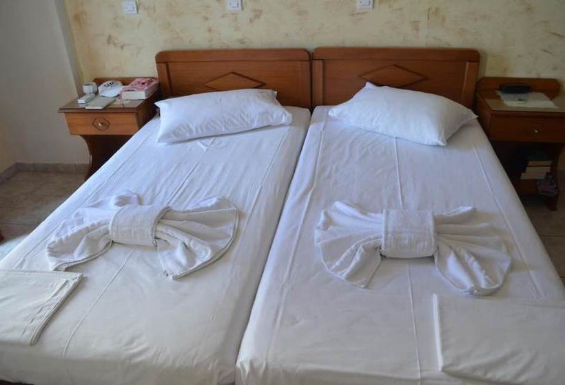 هتل Tarsanas Beach