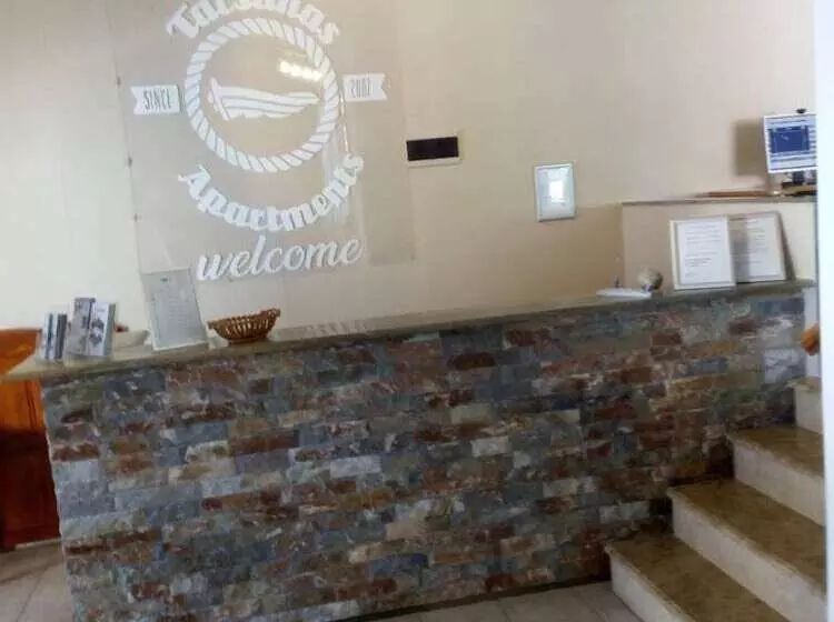 هتل Tarsanas Beach