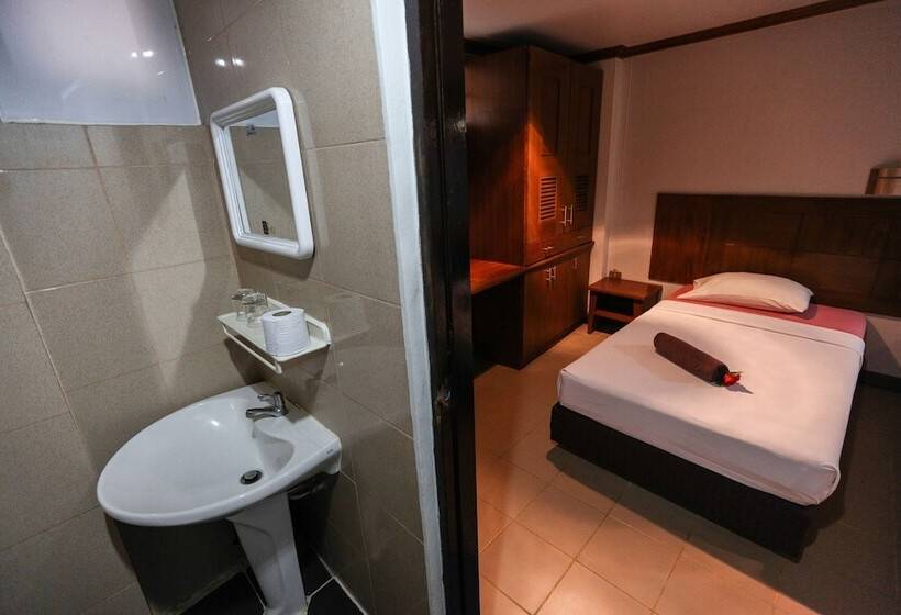 Hotel The Little Mermaid Guesthouse & Restaurant