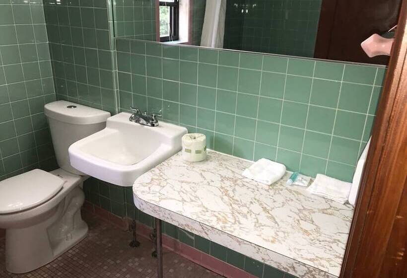 فندق على الطريق Scottish Inns