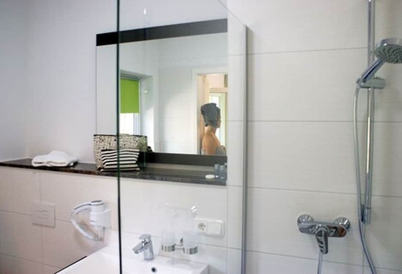 هتل Neue Mühle Kleines Land