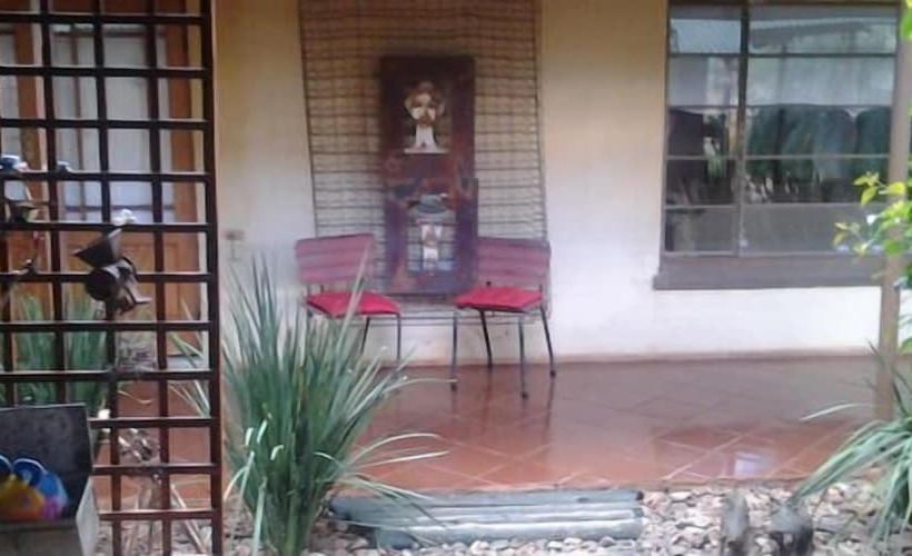 ペンション Africas Eden Guesthouse