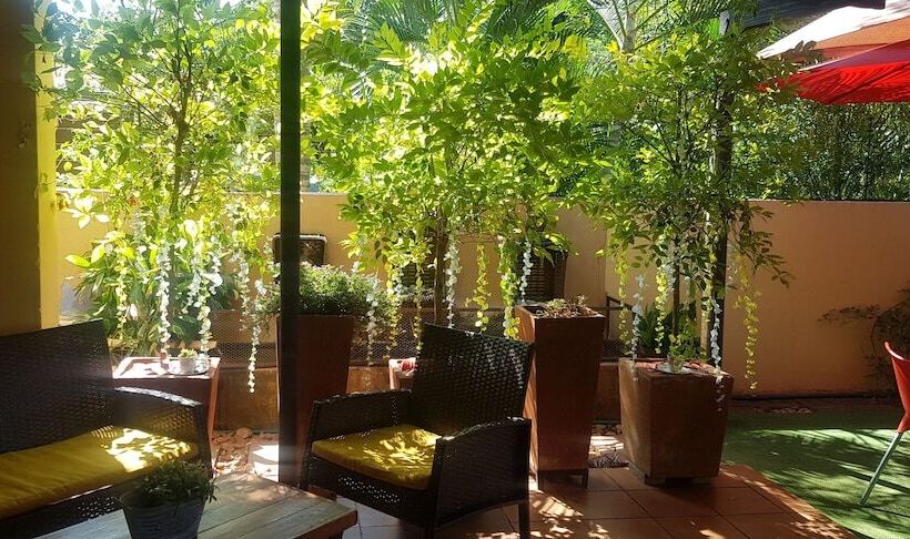 ペンション Africas Eden Guesthouse