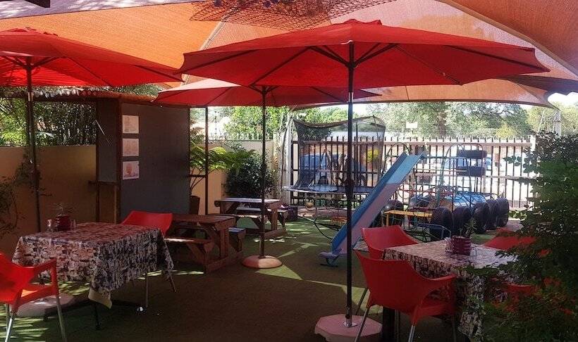 ペンション Africas Eden Guesthouse