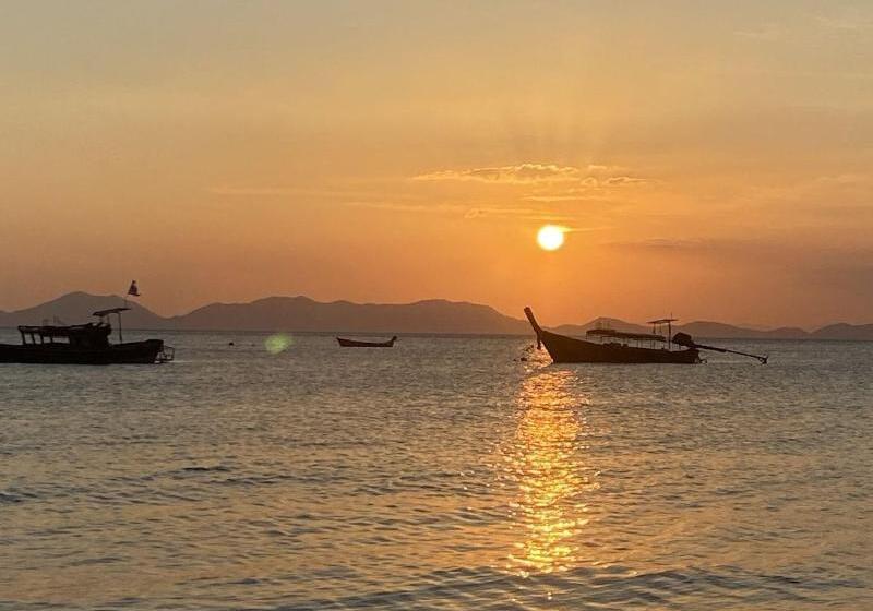 펜션 Amanah Mansion