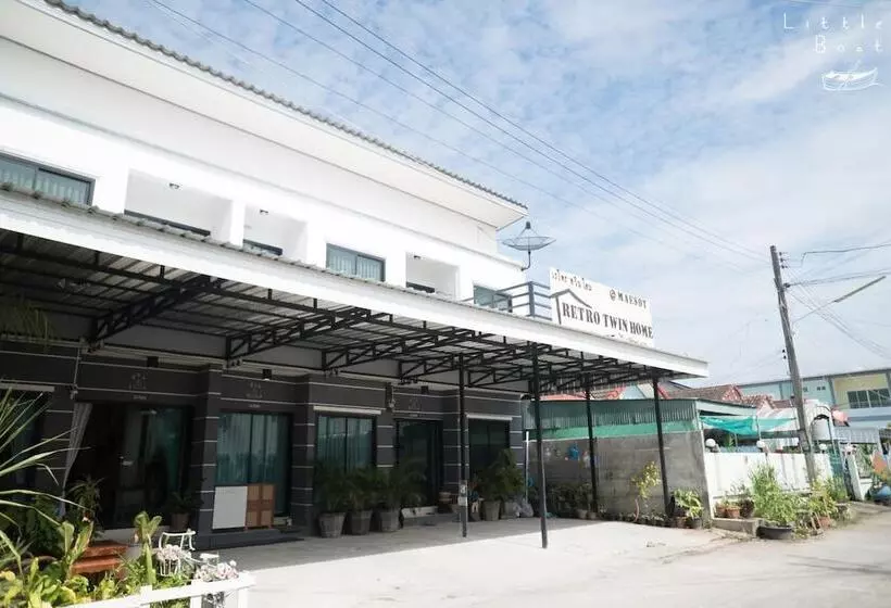 Majatalo Retro Twin Home @maesot