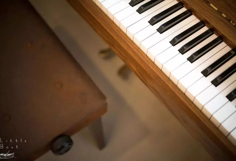 Majatalo Retro Twin Home @maesot