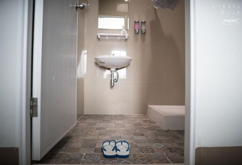 بنسيون Retro Twin Home @maesot