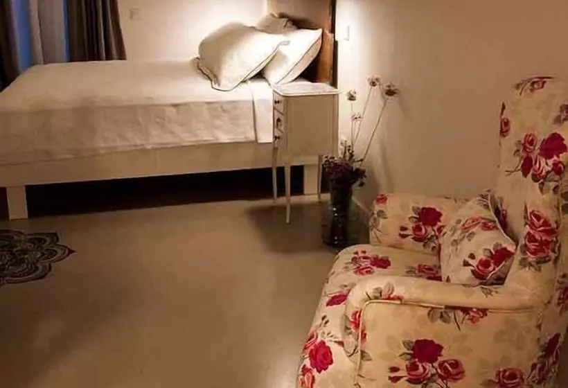 Sakula Otel