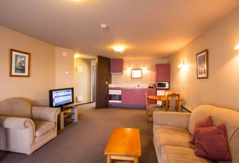 Balmoral Lodge Motel