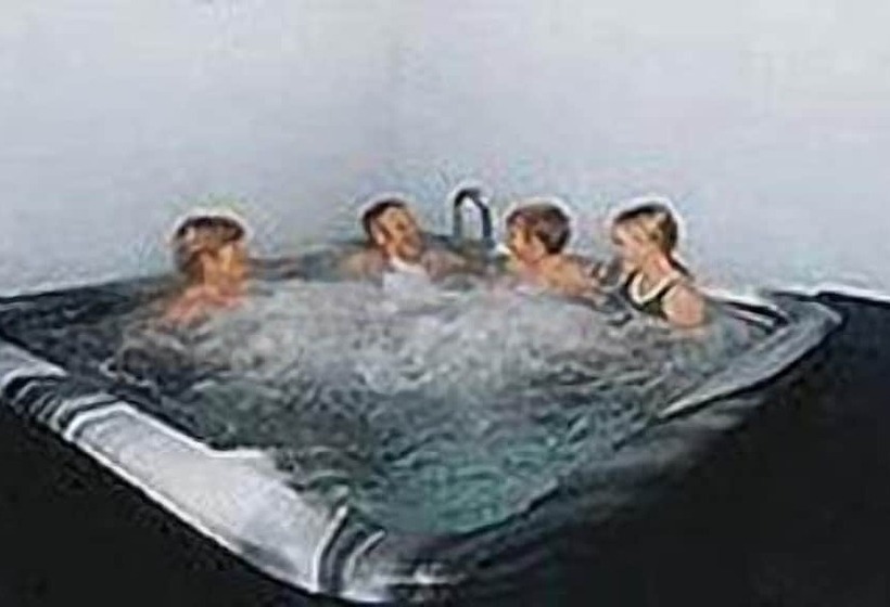 فندق Boundary Court Motor Inn