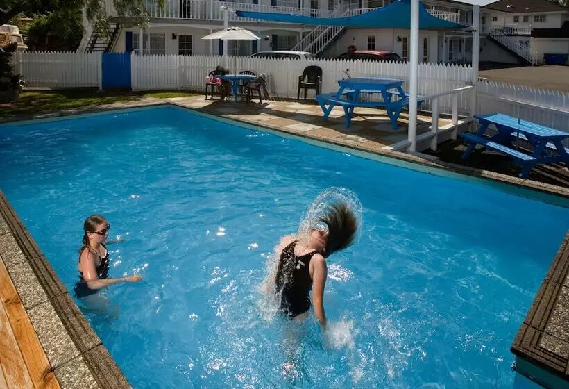 ホテル Boundary Court Motor Inn