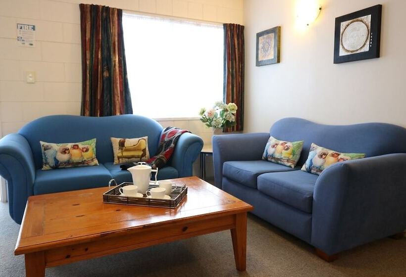 فندق Boundary Court Motor Inn