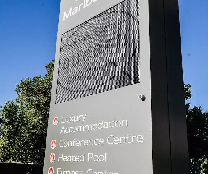 Hotel Carnmore Chateau Marlborough