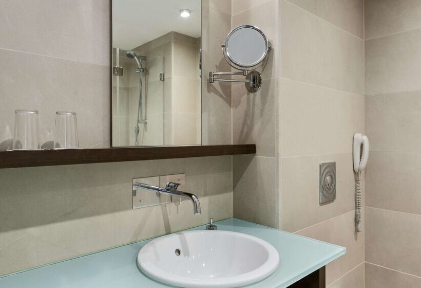 هتل NH Amsterdam Schiphol Airport