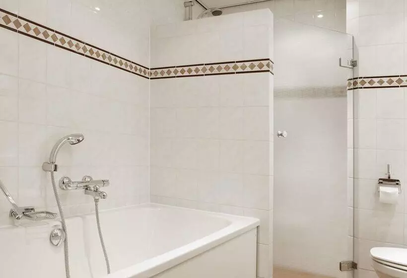 호텔 NH Amsterdam Schiphol Airport