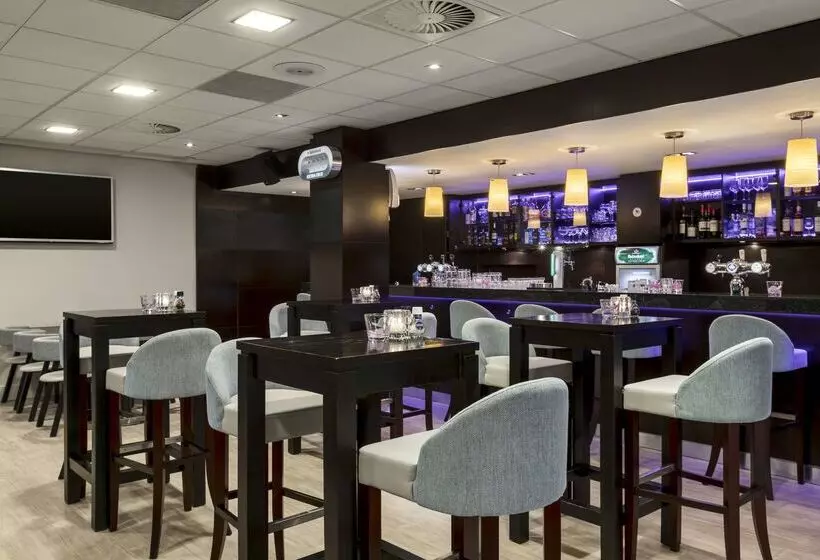 호텔 NH Amsterdam Schiphol Airport