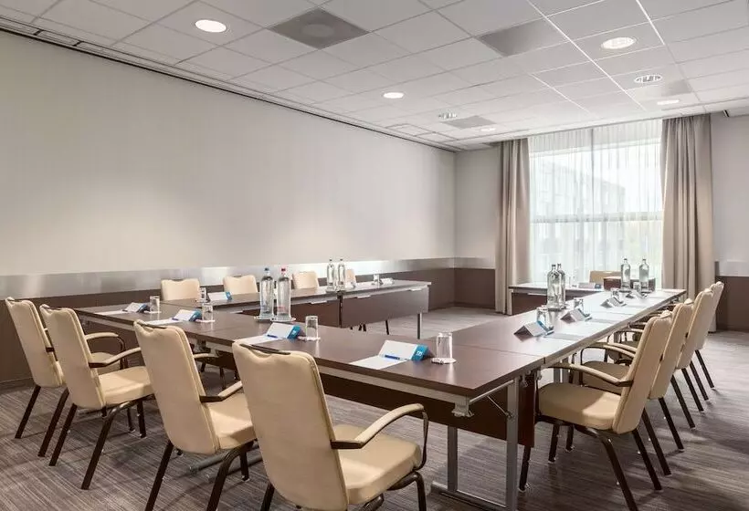 호텔 NH Amsterdam Schiphol Airport