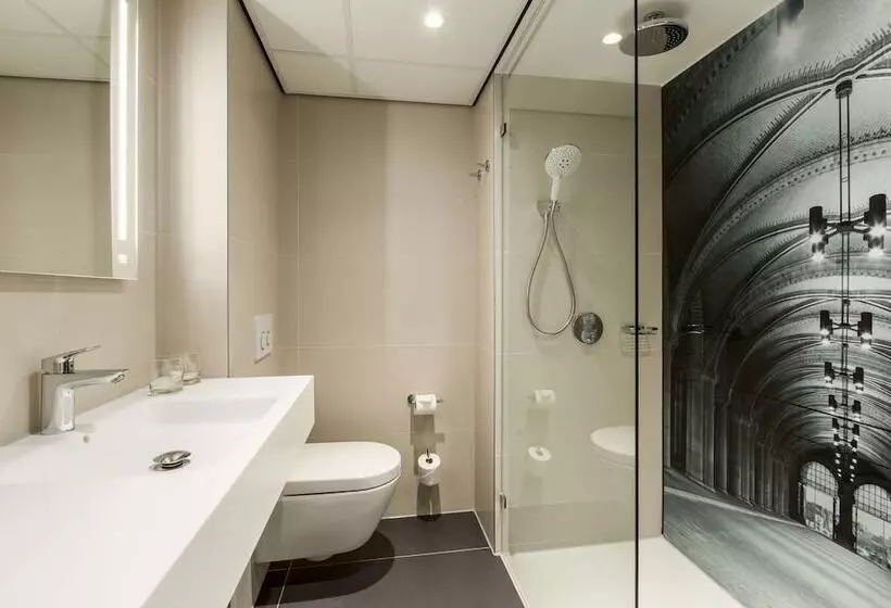 호텔 NH Amsterdam Schiphol Airport