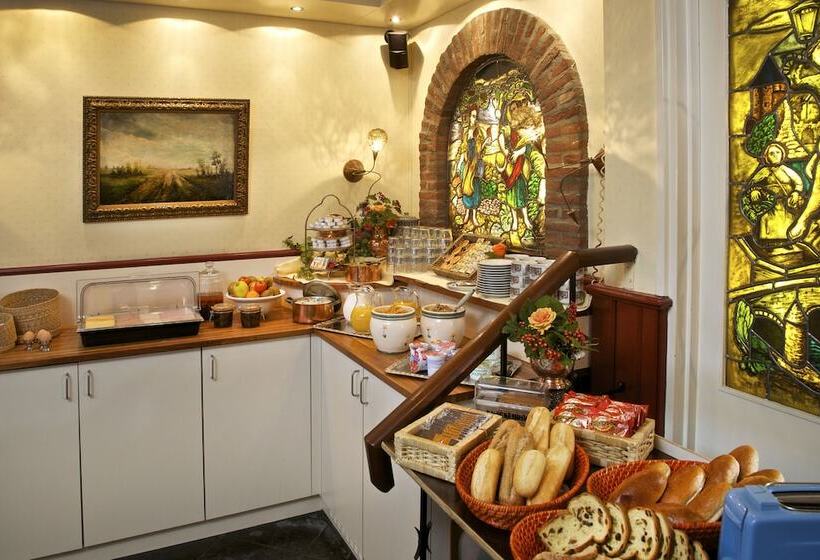 Hotel Restaurant In Den Hoof