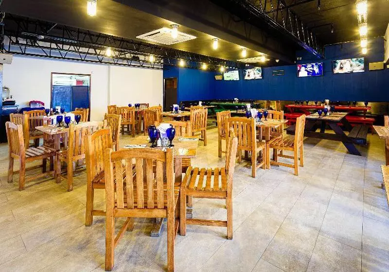 בית מלון כפרי Sonesta Maho Beach Resort And Casino And Spa