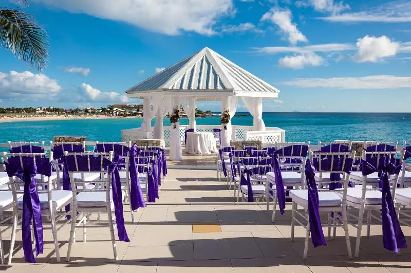 בית מלון כפרי Sonesta Maho Beach Resort And Casino And Spa